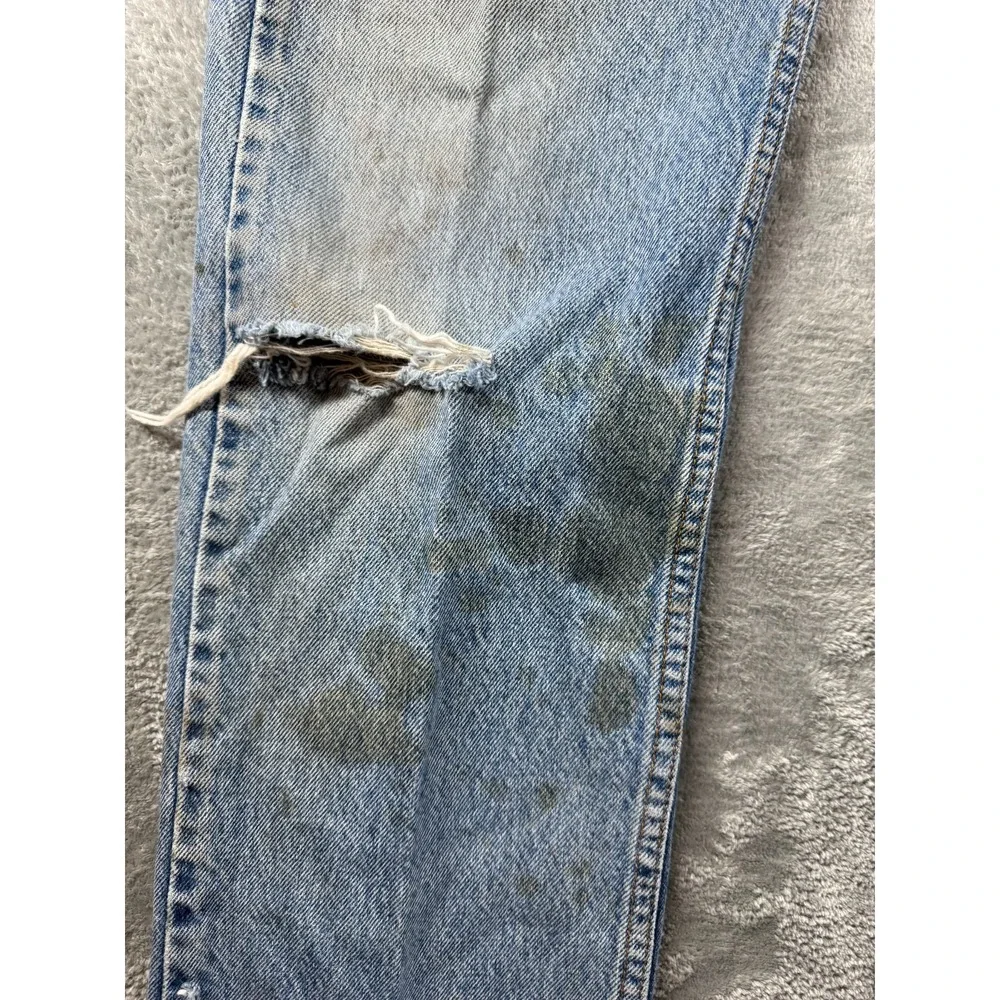 Vtg Levi's 505 Jeans 32x34 Distressed Paint Stains Ripped Grunge Workwear